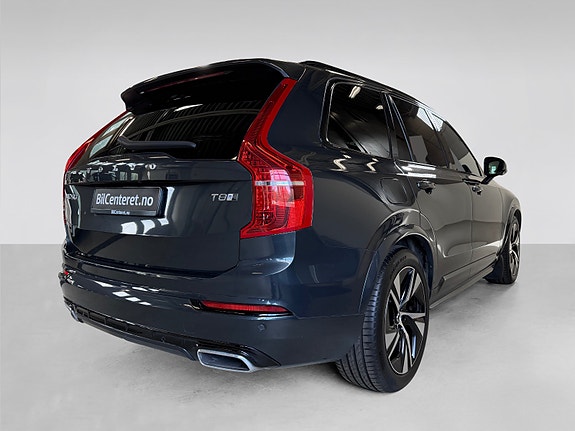 Volvo XC90 4 of 30