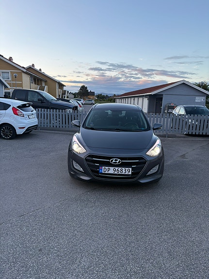 Hyundai i30 23 of 24