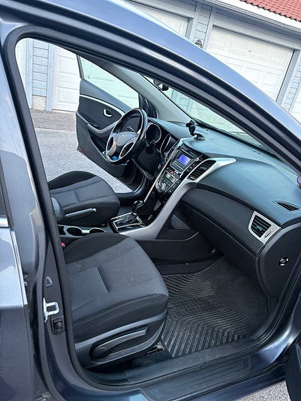 Hyundai i30 15 of 24
