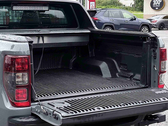 Ford Ranger Raptor 18 of 30