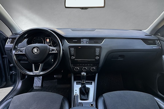 Skoda Octavia 18 of 30