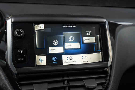 Peugeot 208 19 of 24