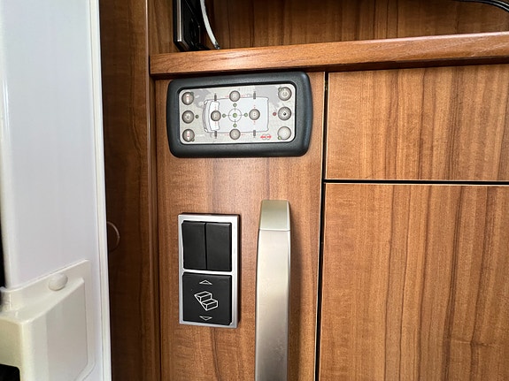 Hymer MLI 620 Hymer MLI 620/ eu til 03-2027/ Mercedes/aut. 21 of 30