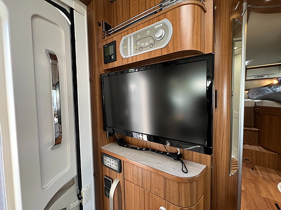 Hymer MLI 620 Hymer MLI 620/ eu til 03-2027/ Mercedes/aut. 22 of 30