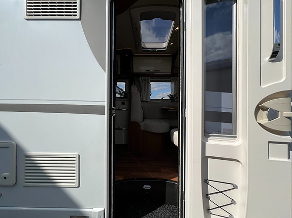 Hymer MLI 620 Hymer MLI 620/ eu til 03-2027/ Mercedes/aut. 12 of 30