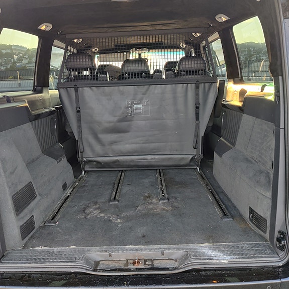 Mercedes-Benz Viano 13 of 18