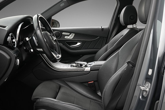 Mercedes-Benz GLC350 e 6 of 30