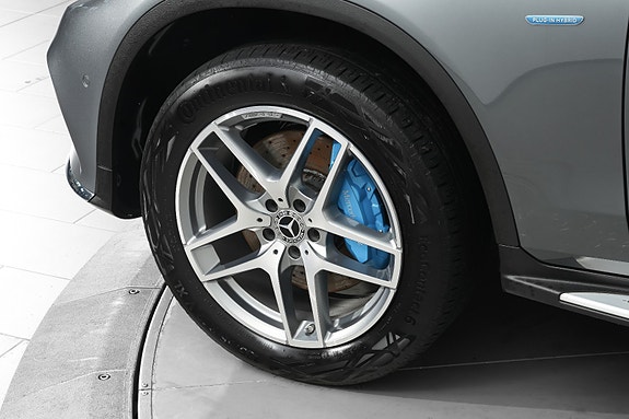 Mercedes-Benz GLC350 e 24 of 30