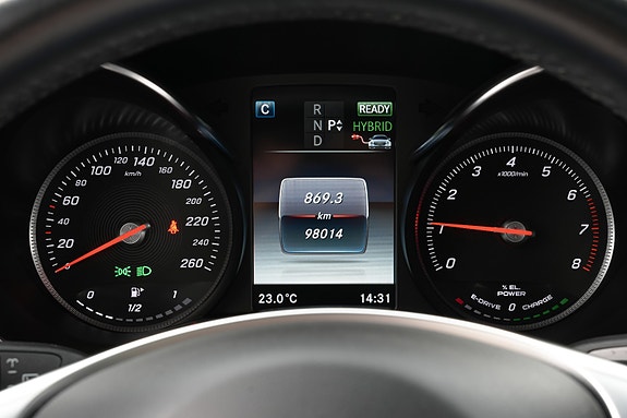 Mercedes-Benz GLC350 e 20 of 30