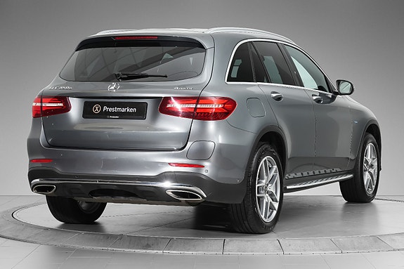 Mercedes-Benz GLC350 e 4 of 30