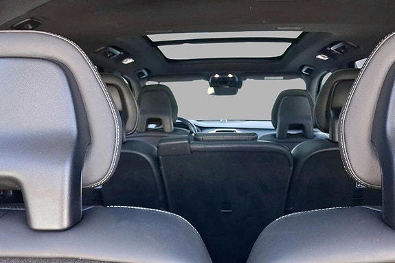 Volvo XC90 20 of 28