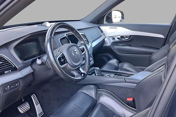 Volvo XC90 9 of 28