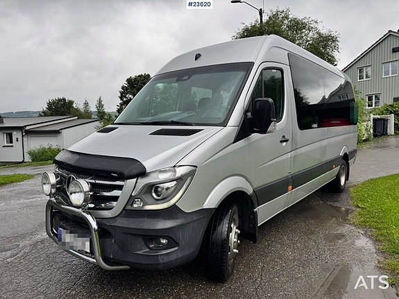 Mercedes-Benz Sprinter 519CDI Minibuss – 17 Seter SE VIDEO 13 of 30