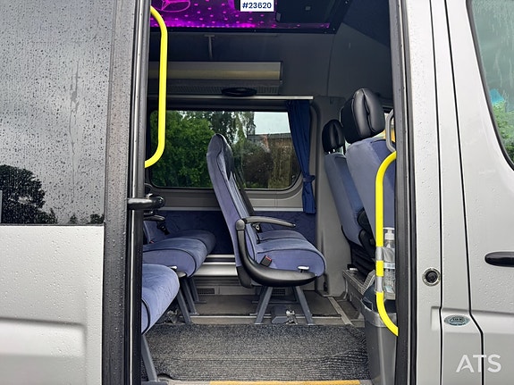 Mercedes-Benz Sprinter 519CDI Minibuss – 17 Seter SE VIDEO 23 of 30