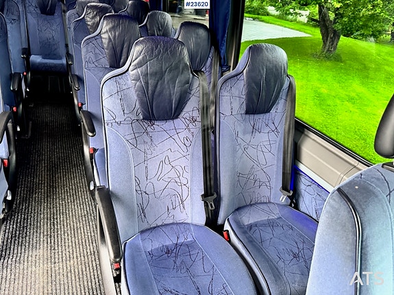 Mercedes-Benz Sprinter 519CDI Minibuss – 17 Seter SE VIDEO 27 of 30
