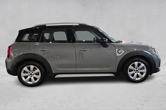 MINI Countryman Cooper SE 6 of 27