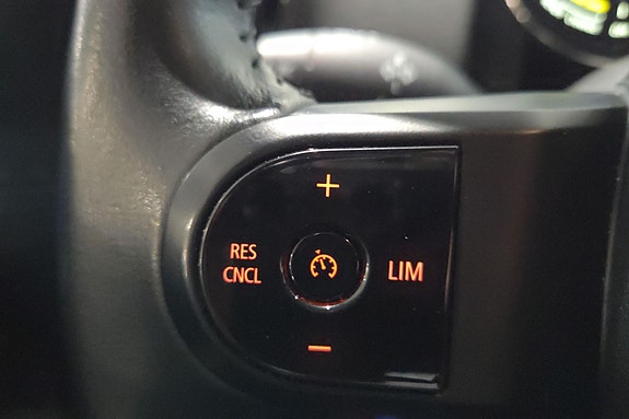 MINI Countryman Cooper SE 25 of 27
