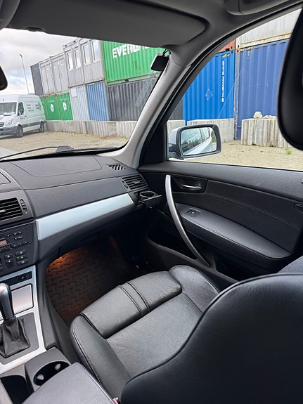 BMW X3 19 of 27