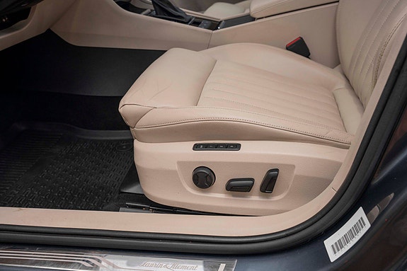 Skoda Superb 13 of 30