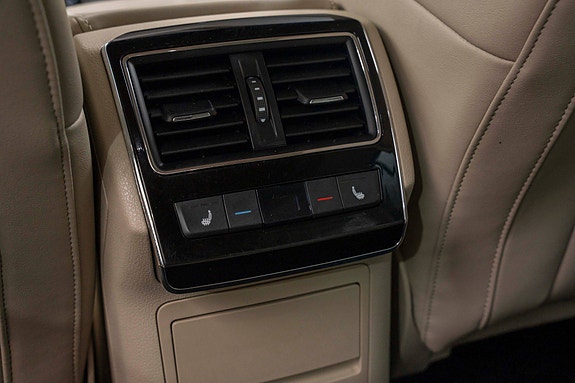 Skoda Superb 15 of 30