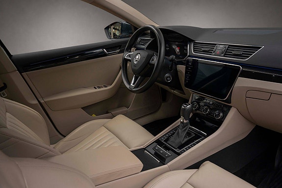 Skoda Superb 19 of 30