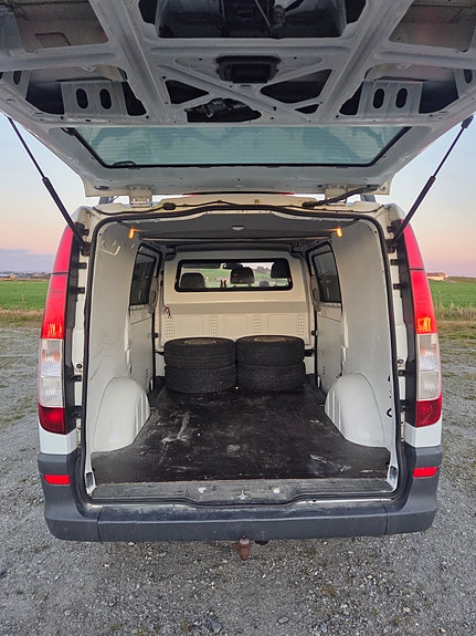 Mercedes-Benz Vito 113 7 of 11