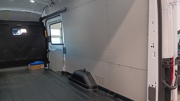 Ford Transit 19 of 30