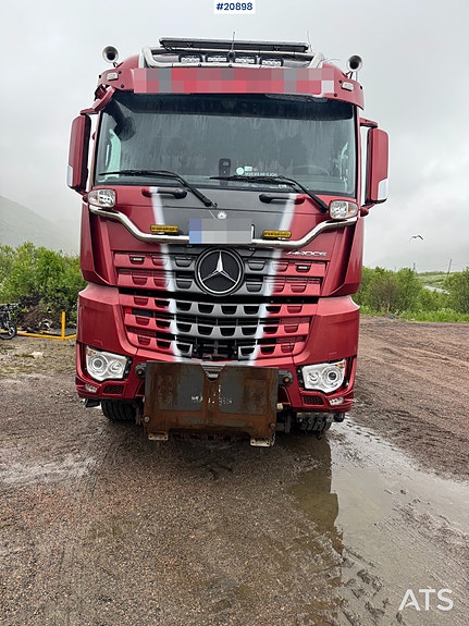 Mercedes-Benz Arocs 2858 6x4 komplett brøyterigget m/underliggende skjær (lekkasje på retarder) 3 of 14
