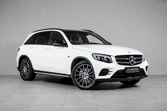 Mercedes-Benz GLC350 e 3 of 30