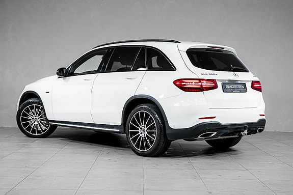 Mercedes-Benz GLC350 e 5 of 30