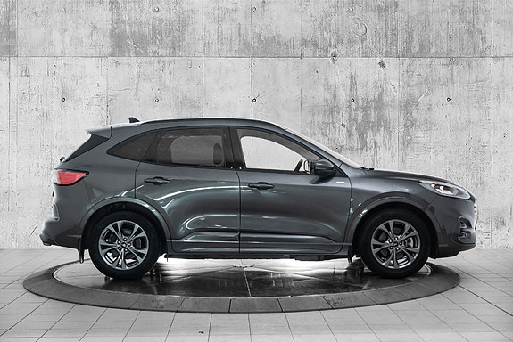 Ford Kuga 6 of 25