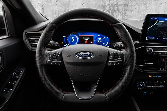 Ford Kuga 20 of 25