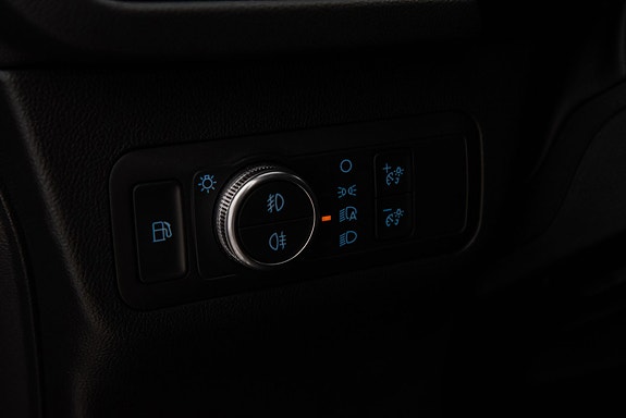 Ford Kuga 16 of 25
