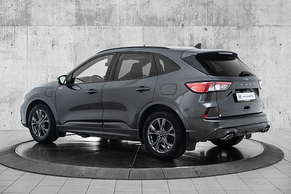 Ford Kuga 3 of 25
