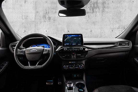 Ford Kuga 19 of 25