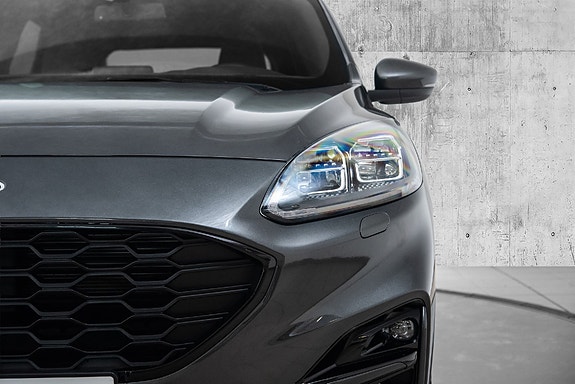 Ford Kuga 9 of 25