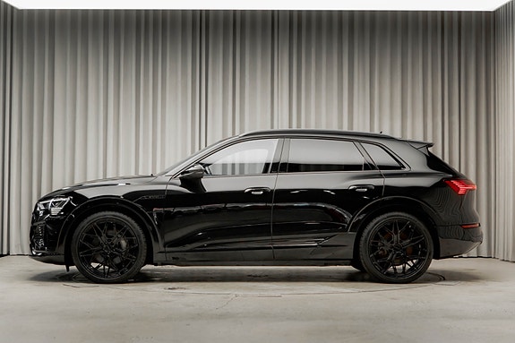 Audi Q8 e-tron 9 of 30