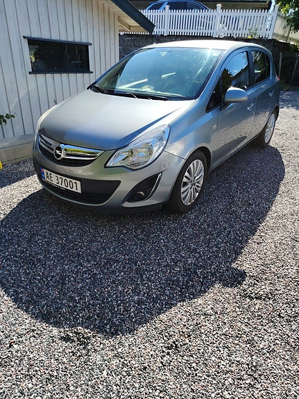 Opel Corsa 3 of 9
