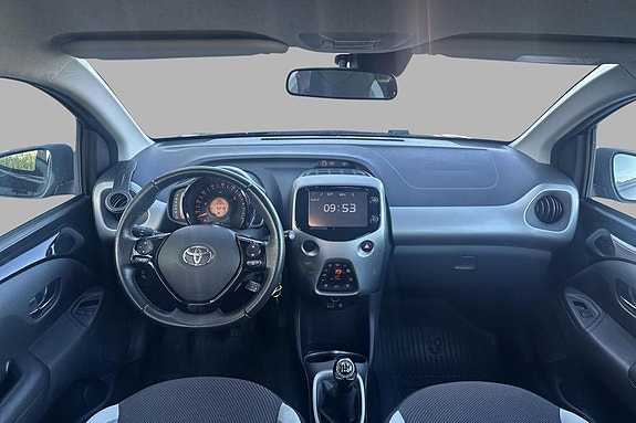Toyota Aygo 10 of 28