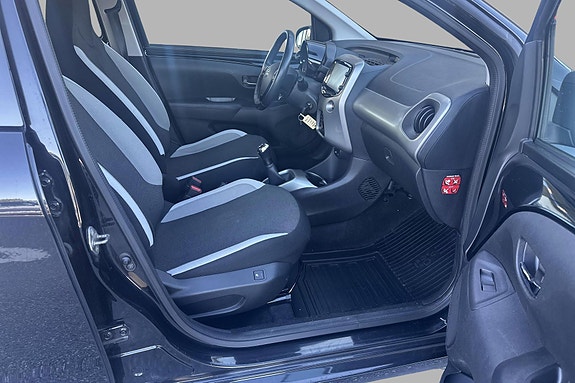 Toyota Aygo 15 of 28