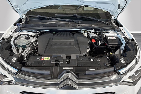 Citroen E-C4 27 of 30