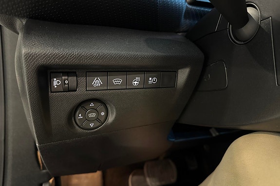 Citroen E-C4 26 of 30