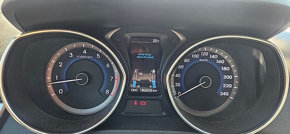 Hyundai i30 2 of 13