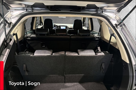 Mitsubishi Outlander 17 of 21