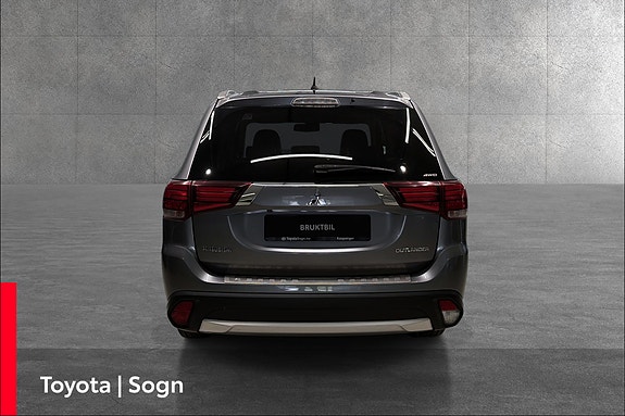Mitsubishi Outlander 4 of 21