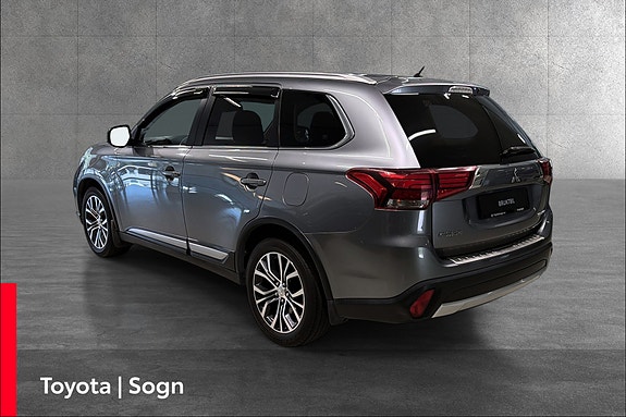 Mitsubishi Outlander 3 of 21