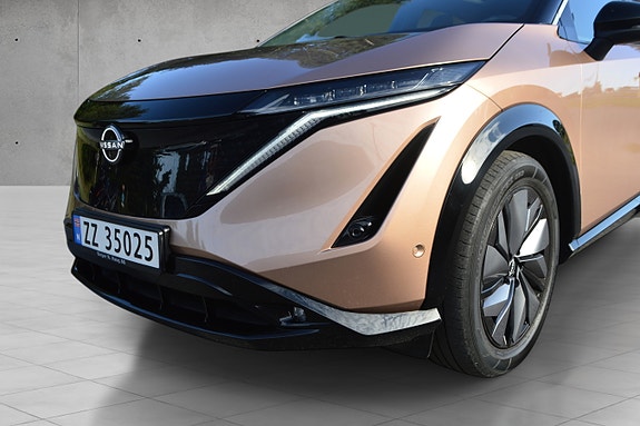 Nissan Ariya 2 of 26