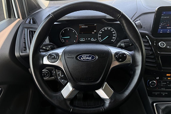 Ford Transit Connect 20 of 30