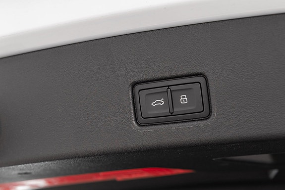 Audi Q4 e-tron 24 of 30