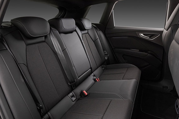 Audi Q4 e-tron 22 of 30